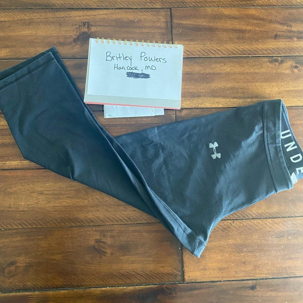 Under Armour crop leggings